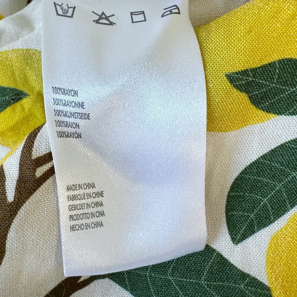 🏷️ NWT 🍋 Lemon Print Eggie x UO Victoria Dress. SIZE XS - Picture 6 of 6